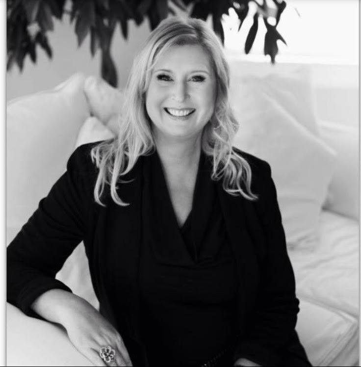 Carolyn Colling