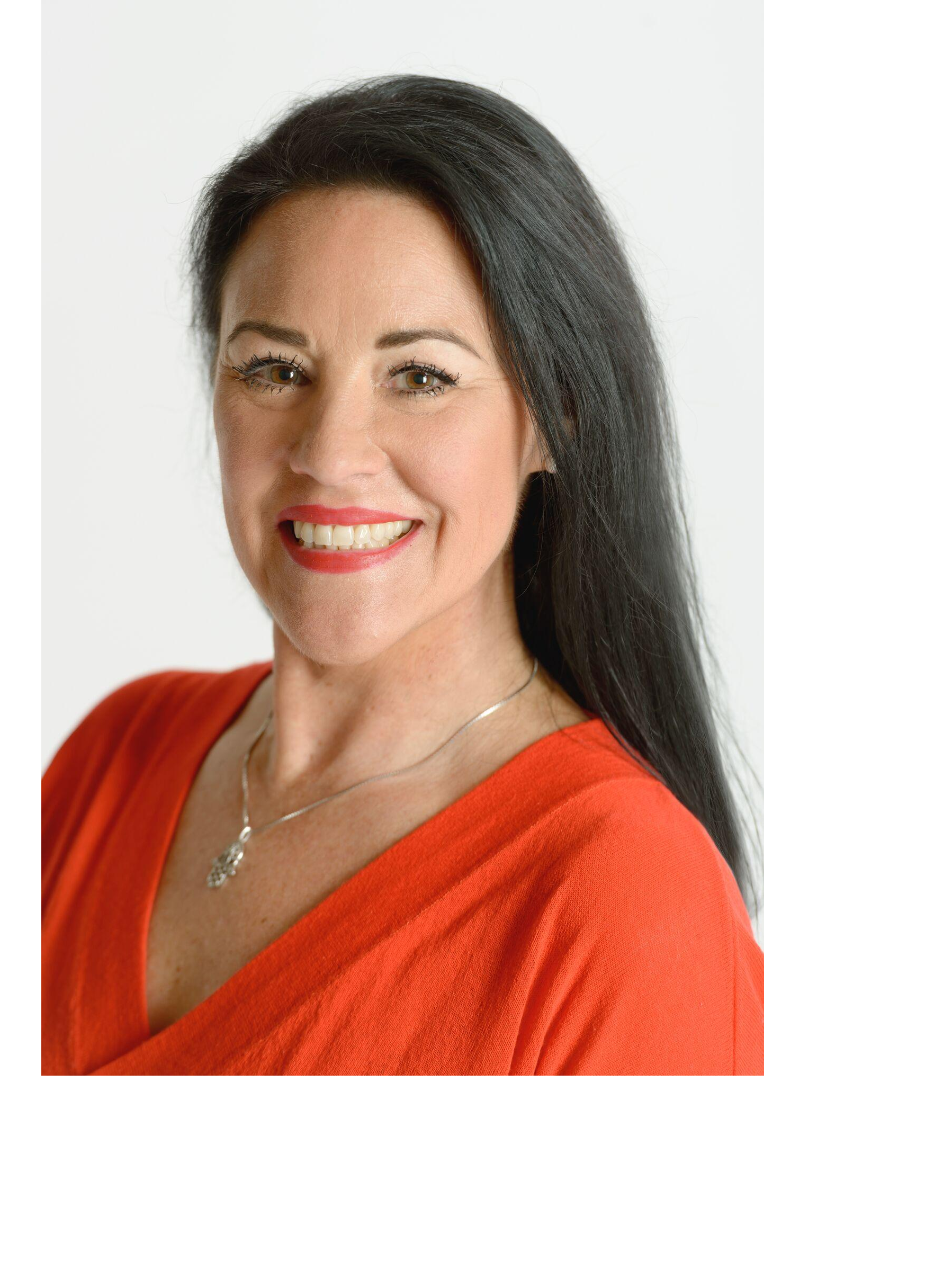 Dr. Kerri Rivera