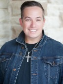 Joshua  Mills
