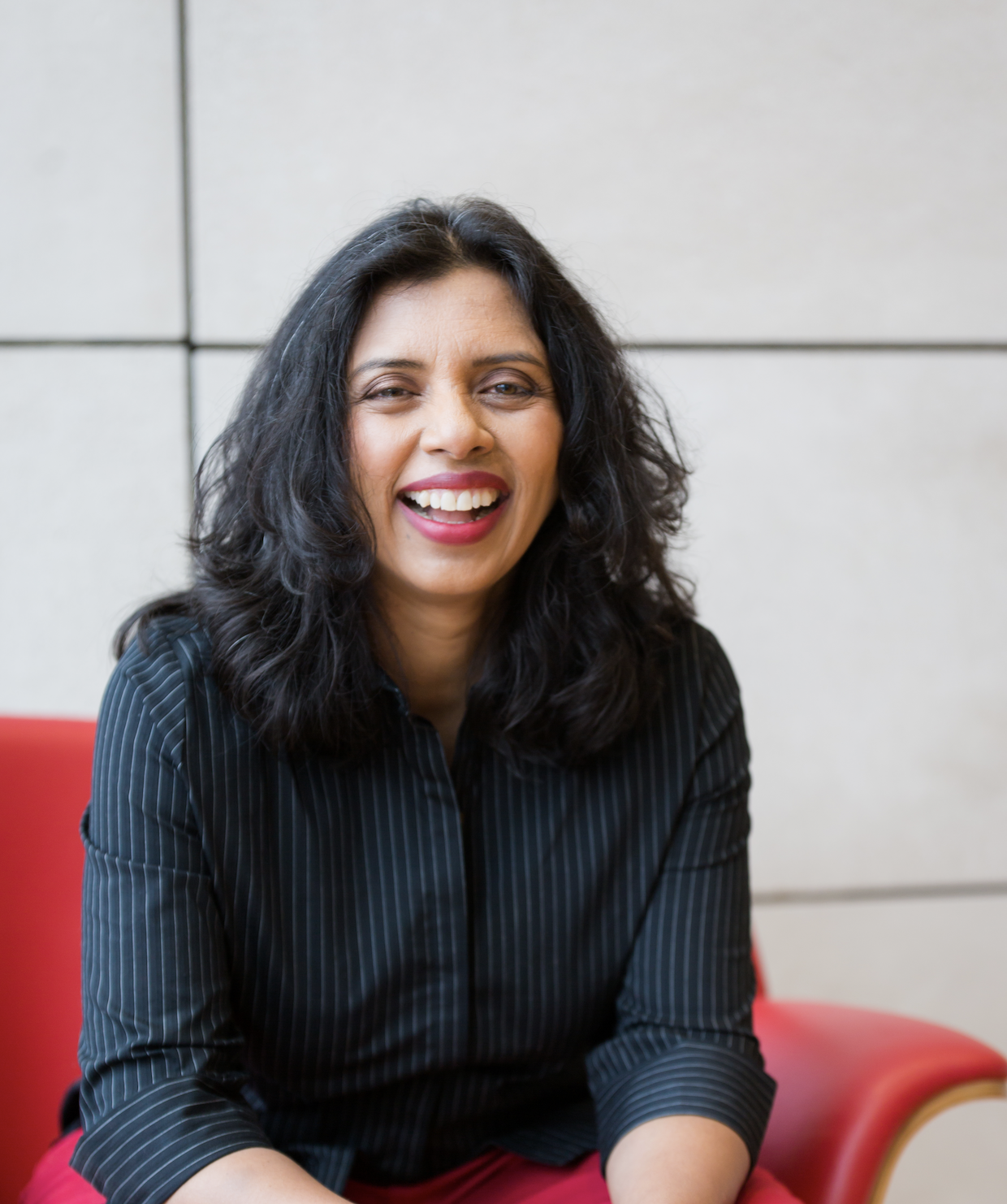 Dr.  Mrinalini Garv