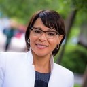 Dr. Becky  Petitt
