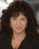  Auriela McCarthy 