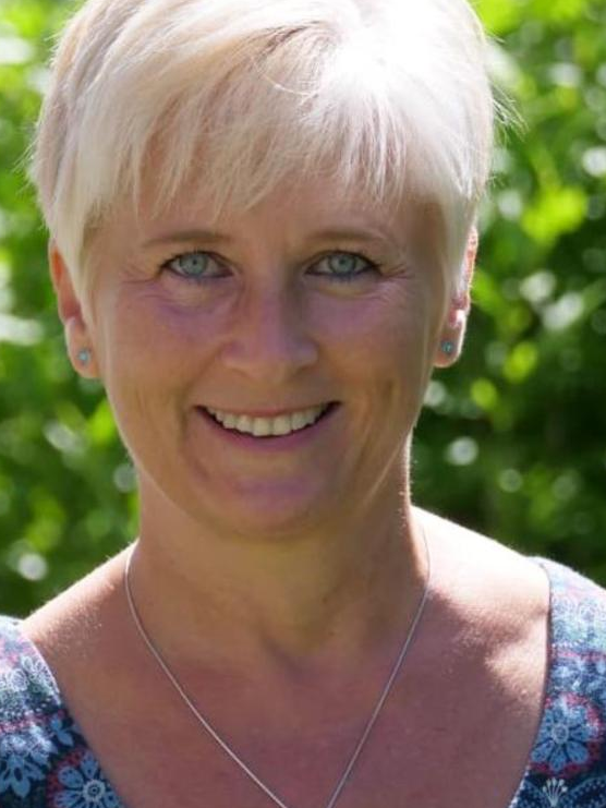 Karen  Richards