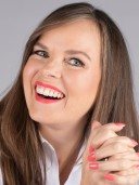 Dr. Lisa  Petty