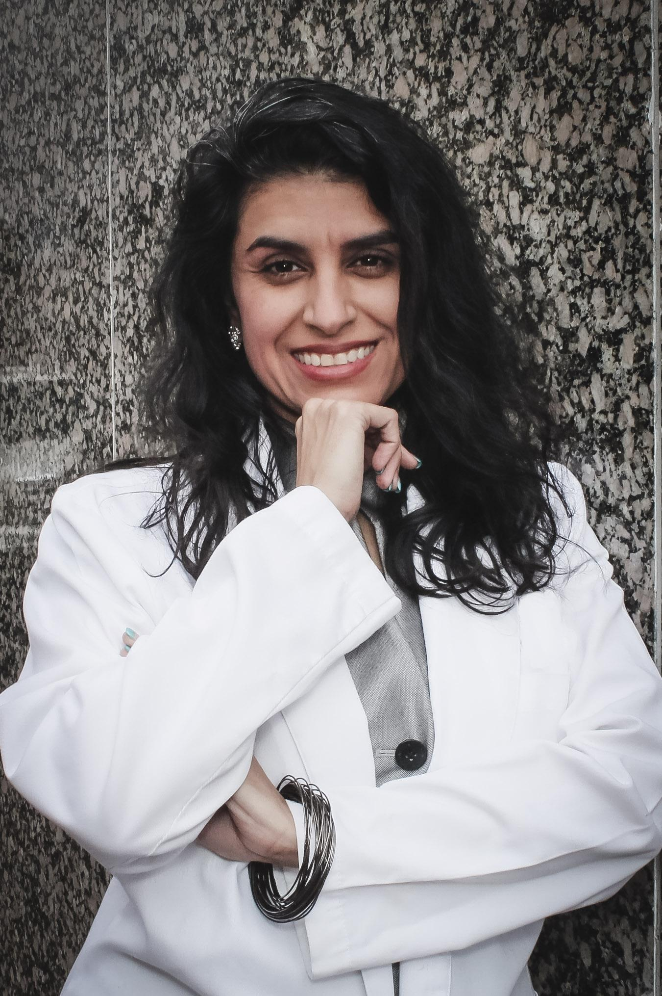 Dr. Diana Marcado
