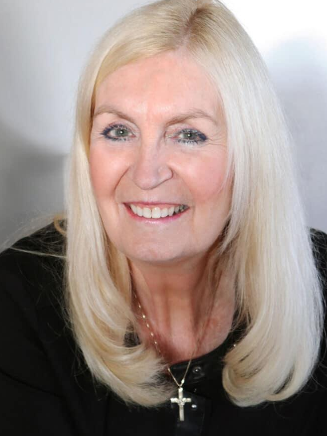 Dr. Yvonne  Kason  MD