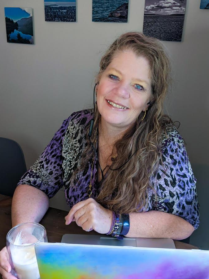 Joanne VanderVies