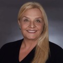 Kim  Bright
