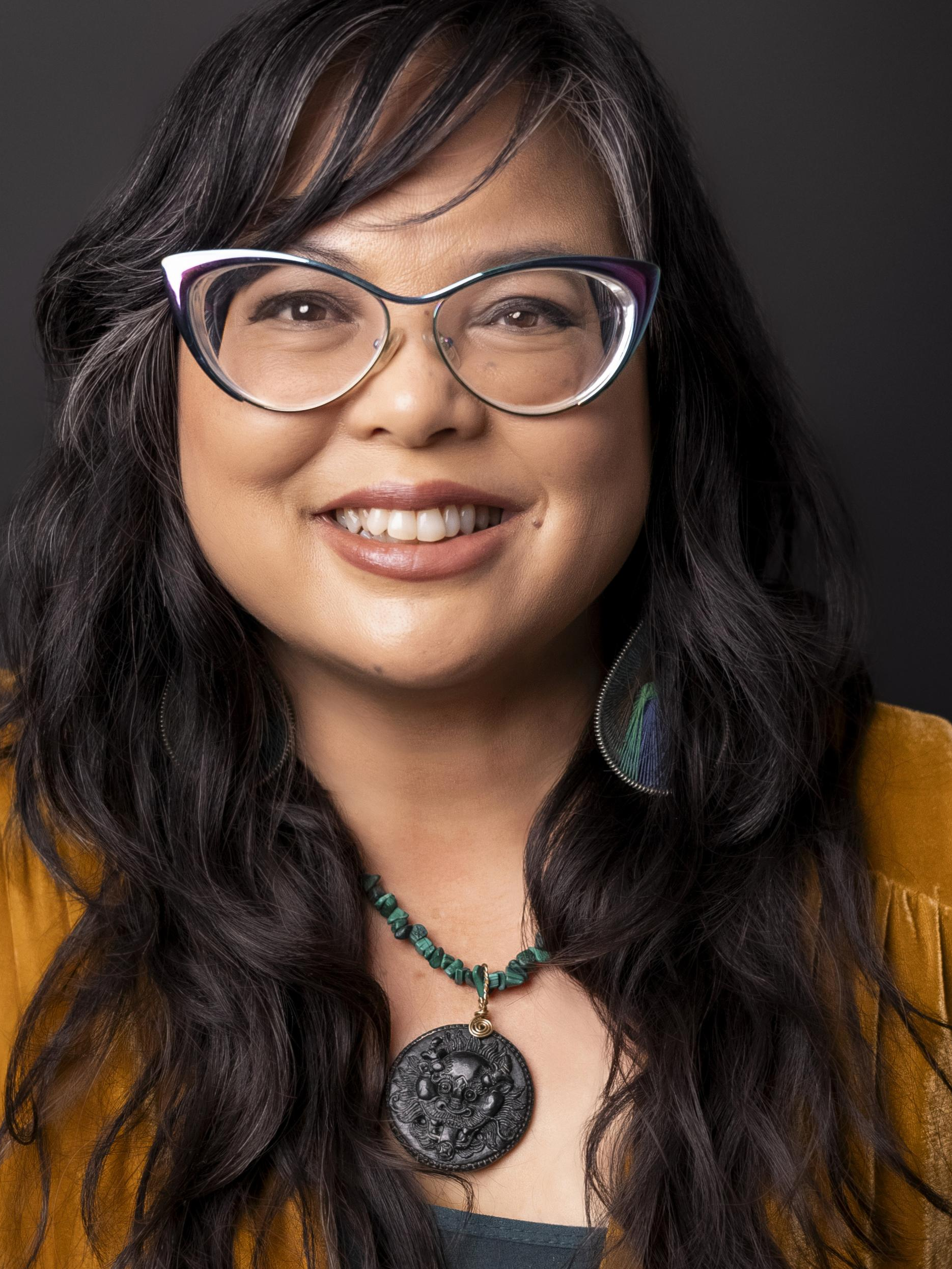 Dr Luz  Casquejo Johnston