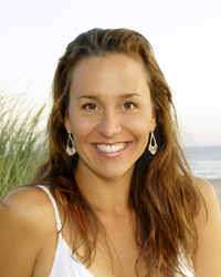  Sue Lundquist 