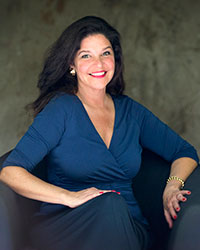 Katina  Makris